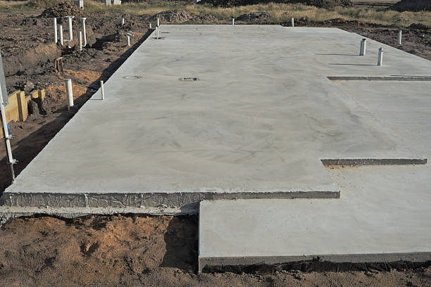 Best Concrete Retaining Walls in Four Corners, MT